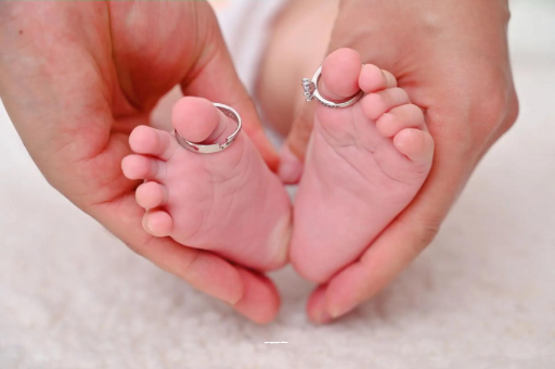 驻马店宝宝有痱子怎么办 驻马店宝宝有痱子怎么办